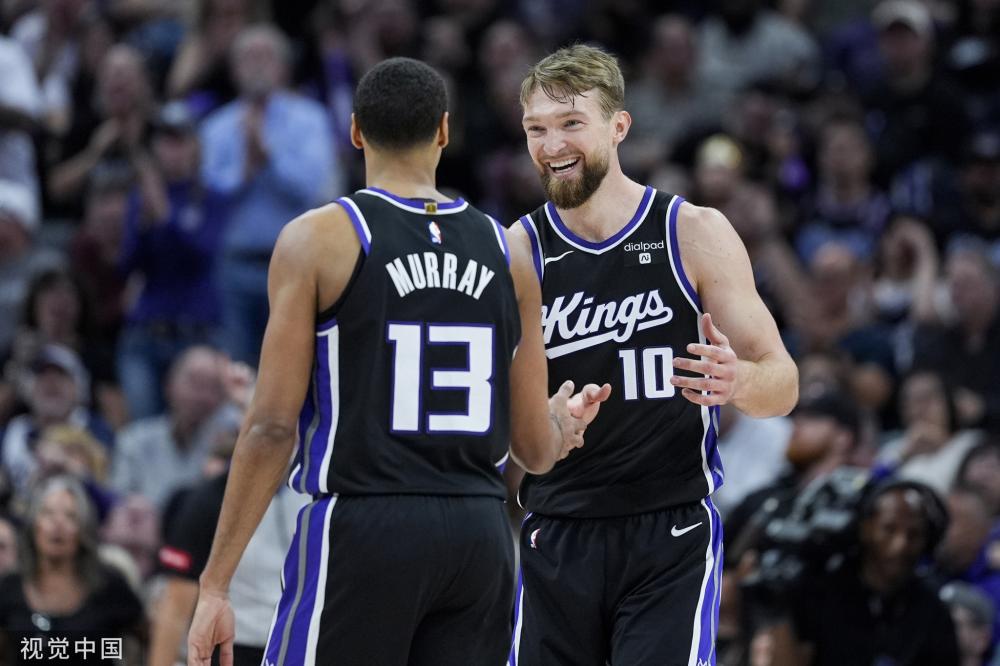 日本队在世 日本队在世