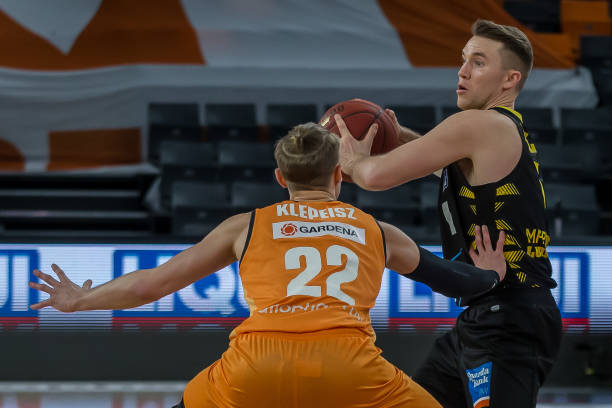 费内巴切选 费内巴切选